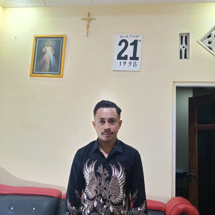 APOLINARIS UMBU MANAO