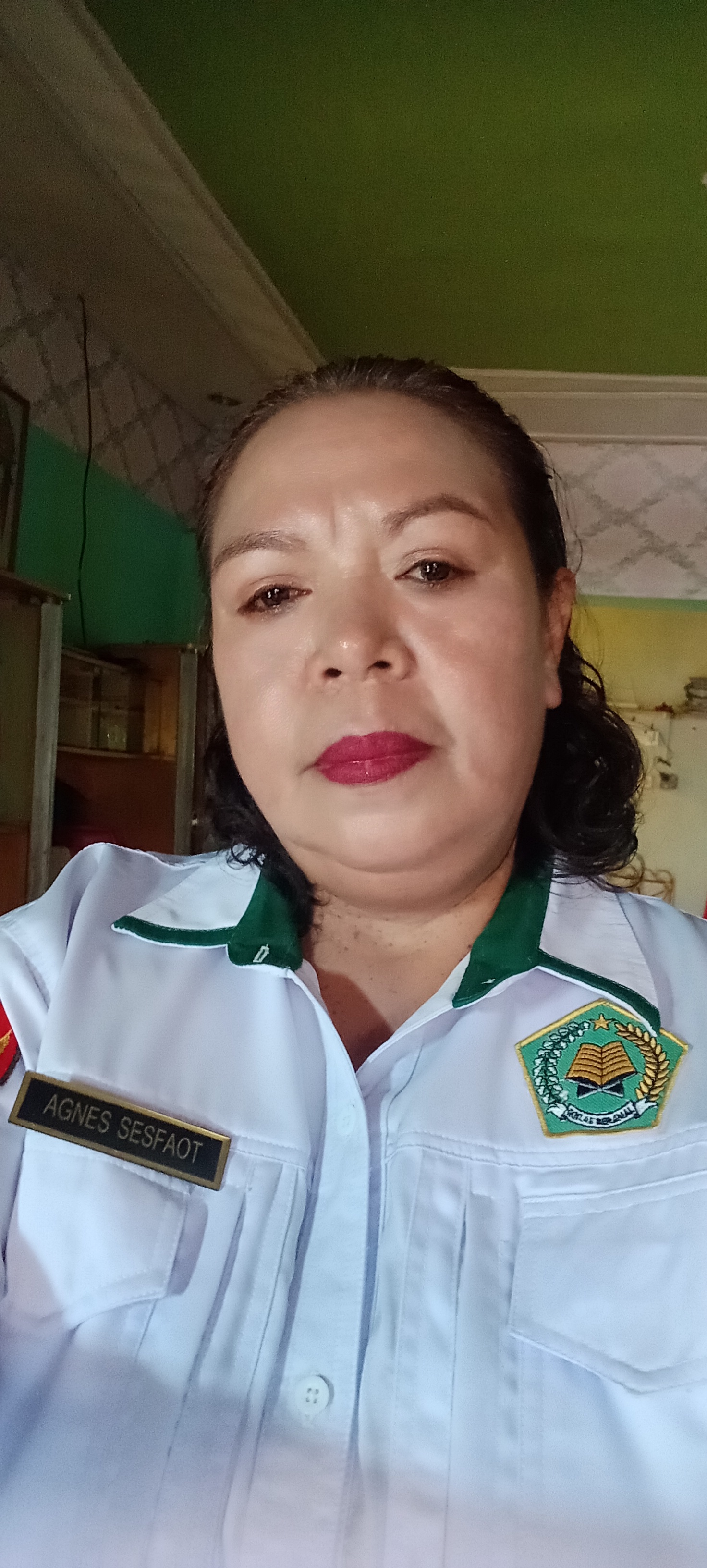 AGNES SESFAOT